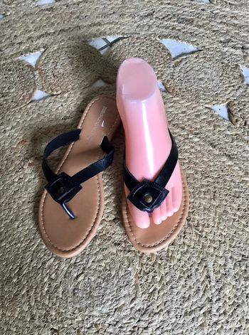 Sandales été  en cuir à taille 38 couleur noir