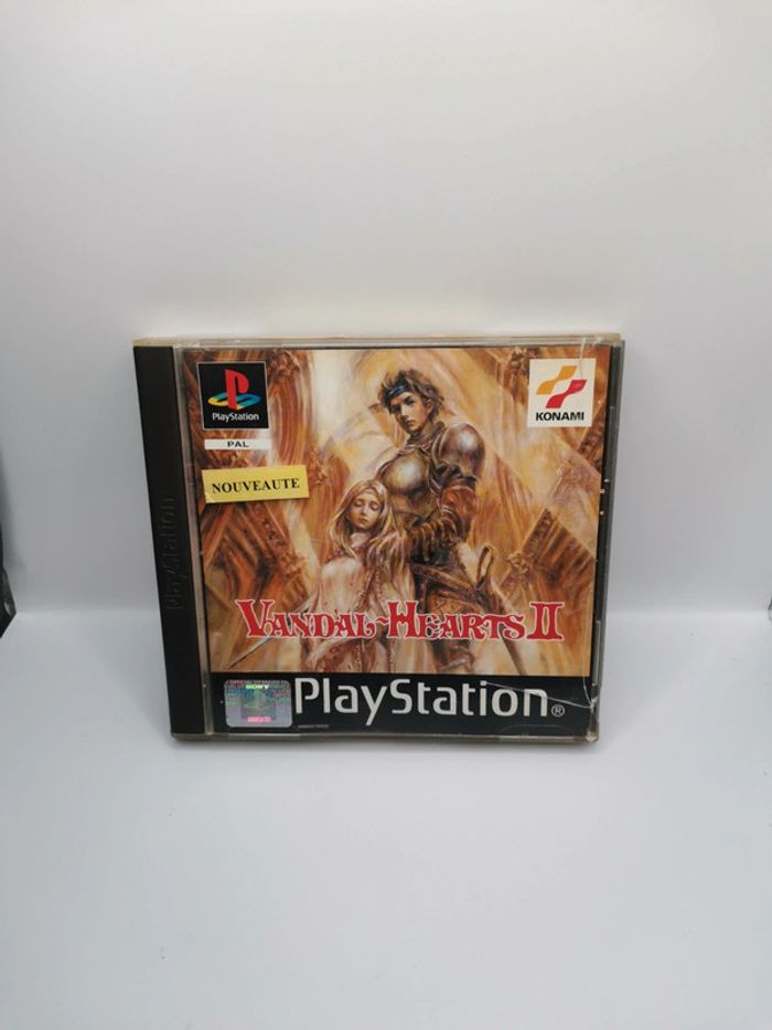 Jeux ps1 vandal-hearts 2 - photo numéro 2