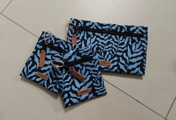 Lot de 3 pochettes cabaïa noire bleu