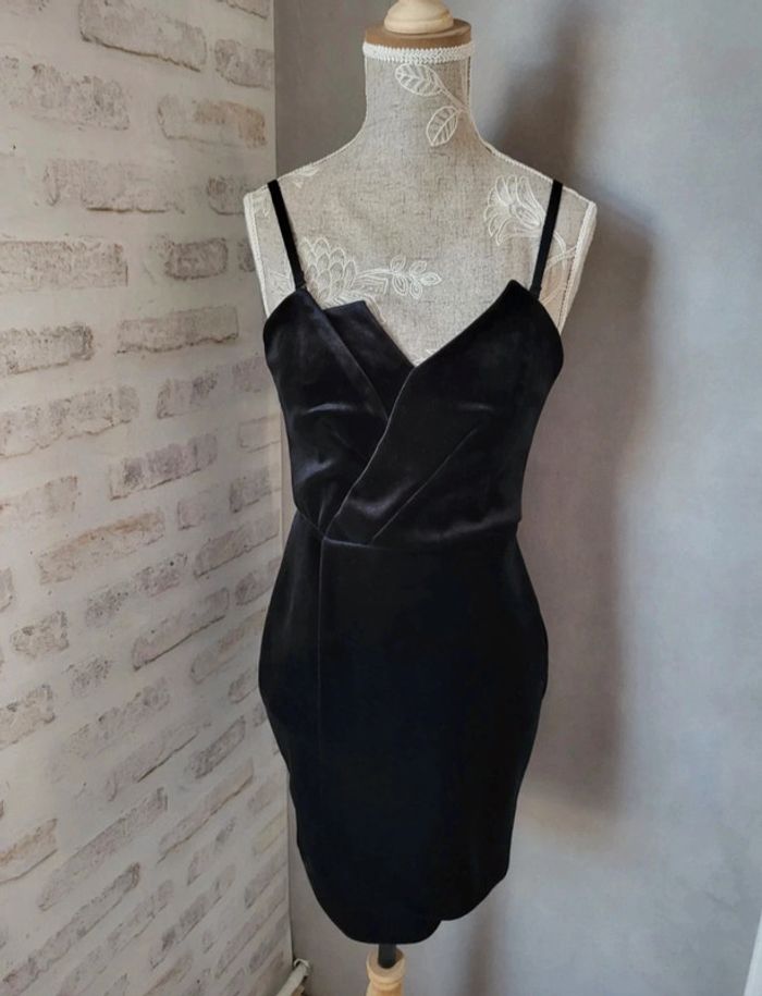 Robe asos neuve noire 38 M - photo numéro 2