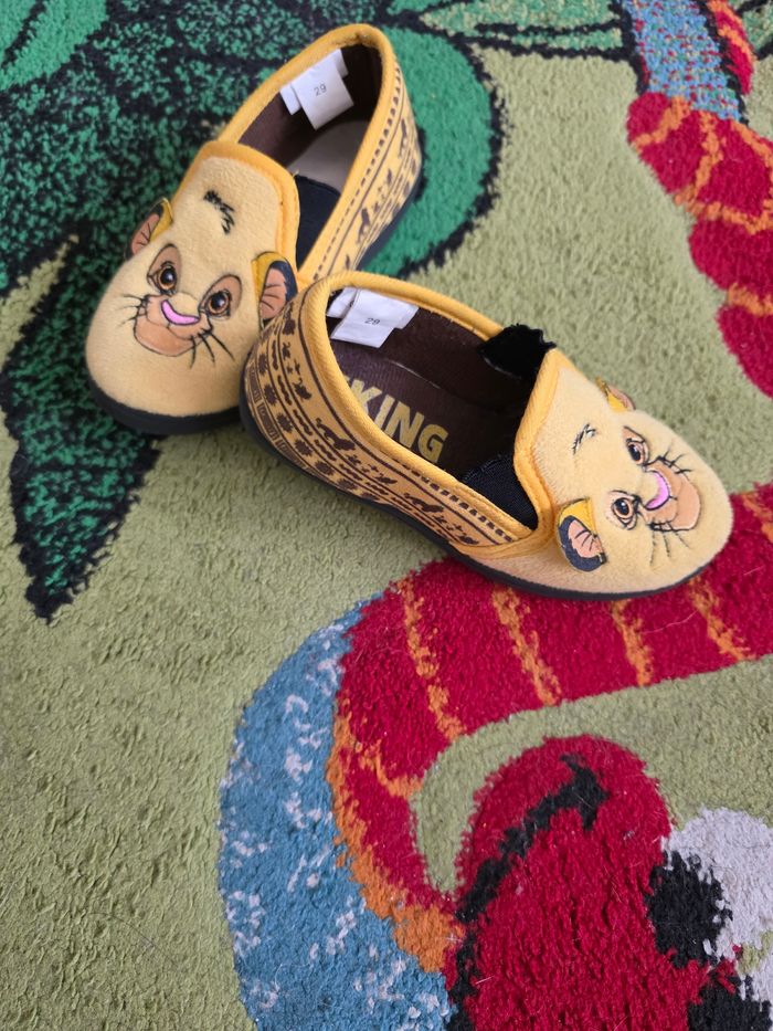 CHAUSSONS GARÇON DISNEY THE LION KING TAILLE 29 - photo numéro 3