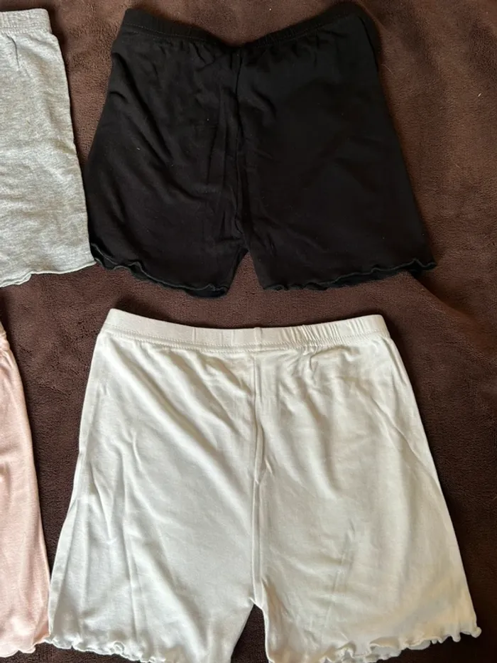 Lot de petits shorts léger 9-10ans - photo numéro 6