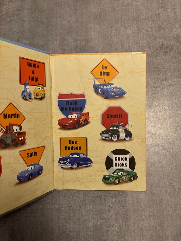 Livre Disney cars, quatre roues - photo numéro 2