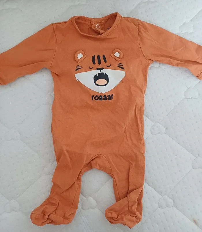 Pyjama léger 1 mois