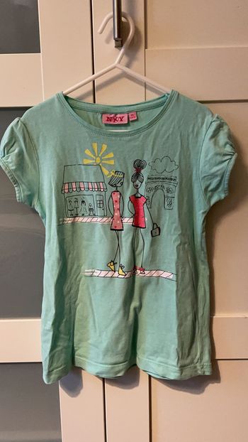 Tee shirt