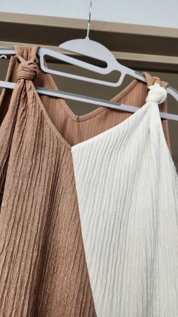 Débardeur marron  et blanc