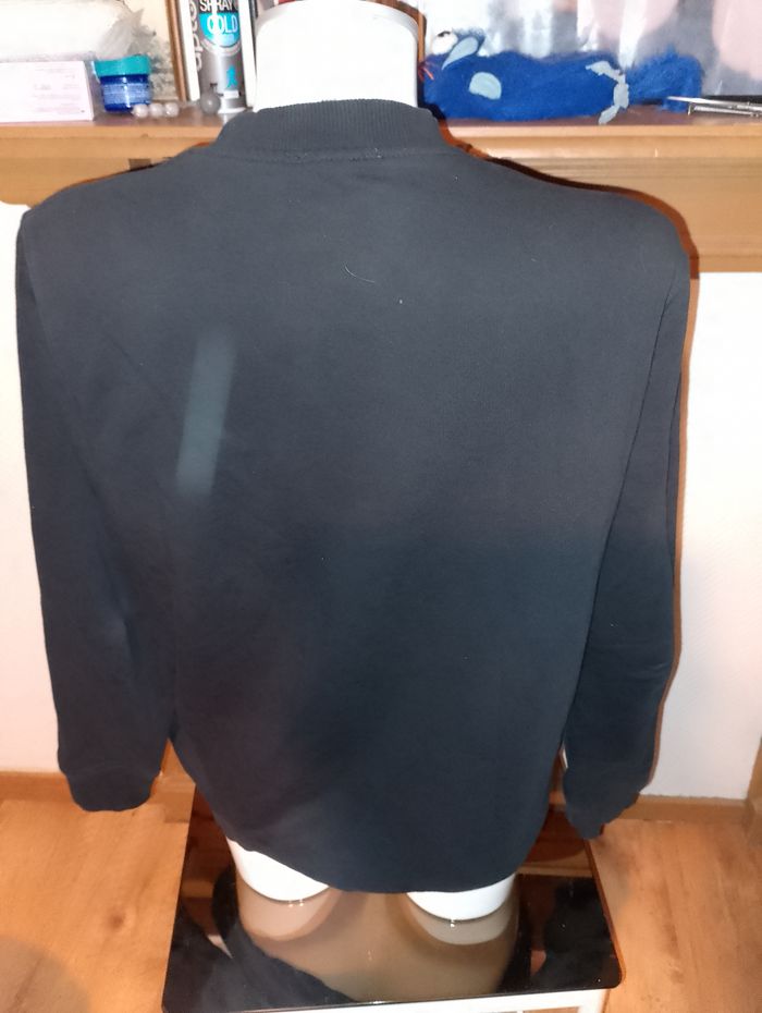 sweat shirt noir ts - photo numéro 2