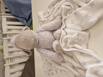 peluche mouton avec son plaid Atmosphera