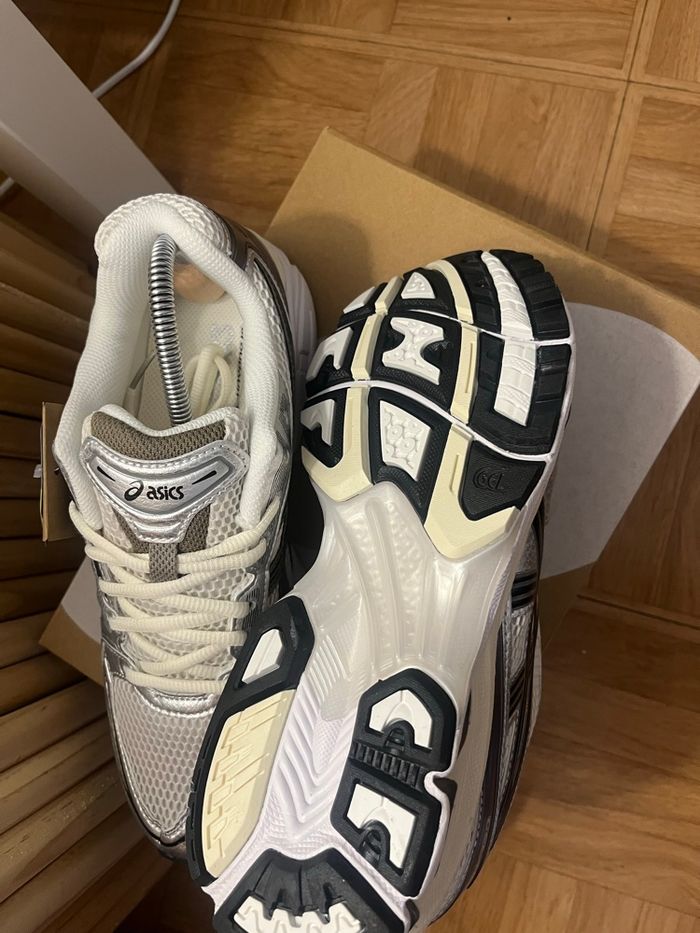 Asics Gel Kayano 14 - photo numéro 6