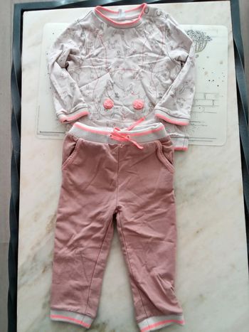 Jogging motif lapin orchestra