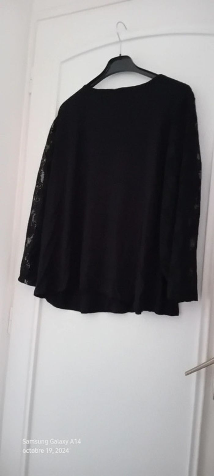 Haut viscose avec dentelle et broderies noir femme 54 in extenso - photo numéro 7
