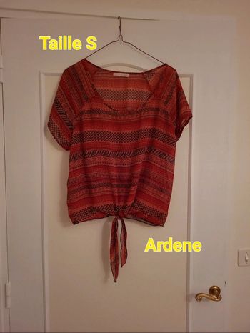 Haut Ardene très léger taille S
