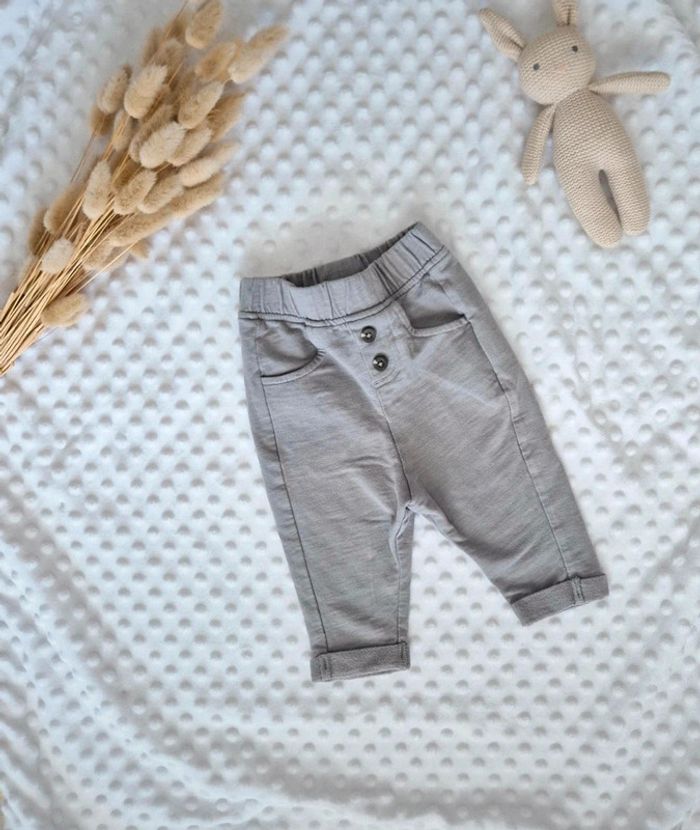 Petit pantalon mixte 6 mois