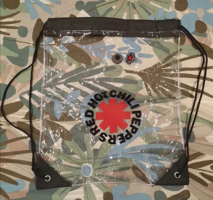 Sac bag Red Hot Chili Peppers et 2 pin's - photo numéro 2