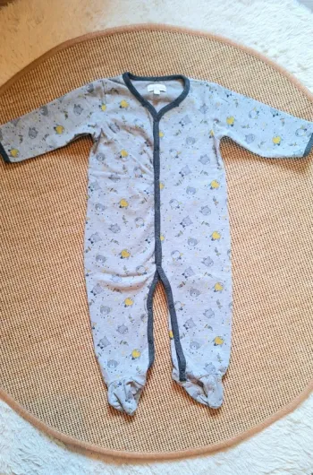 Superbe pyjama garçon en jersey Moulin Roty en 12mois comme neuf