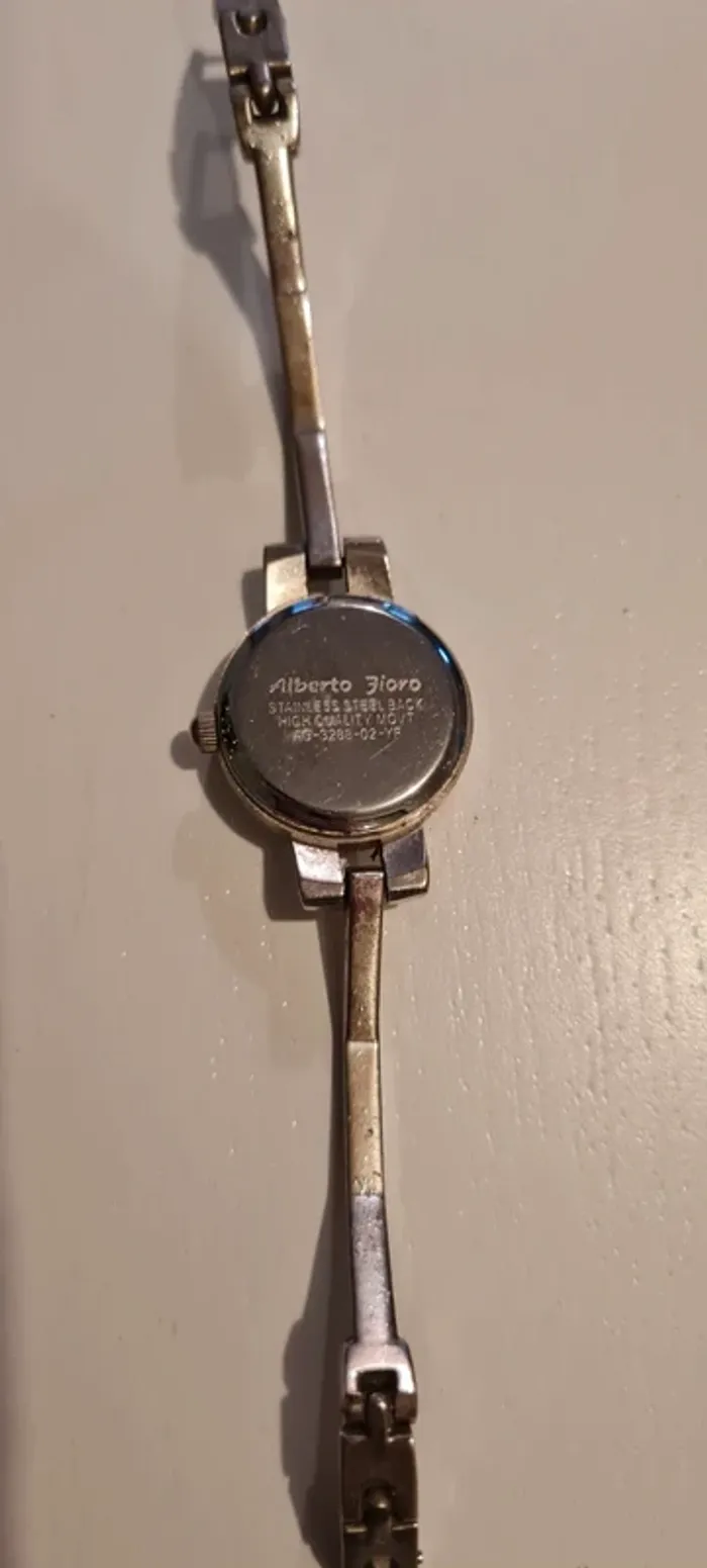 Montre - photo numéro 4