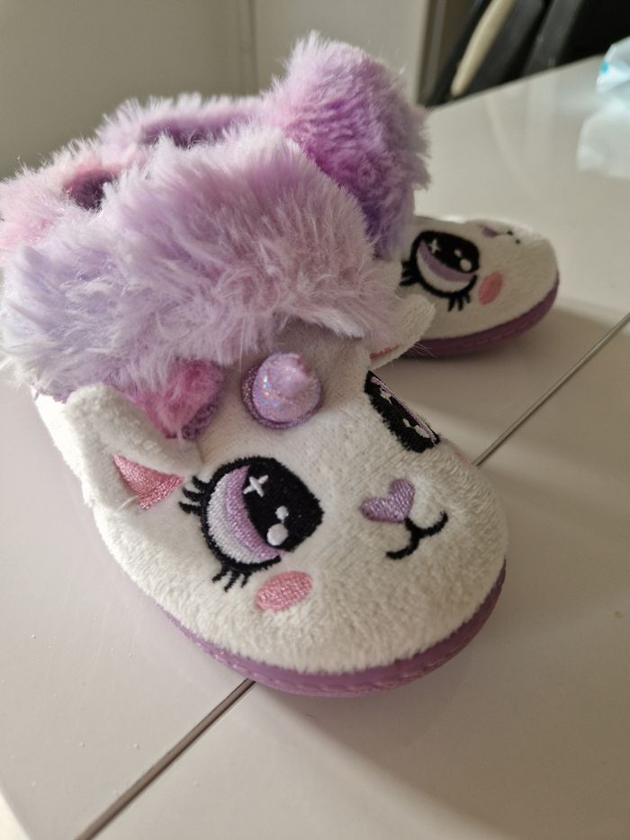 Chaussons Taille 23 - photo numéro 2