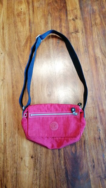 Sac à main rouge kipling