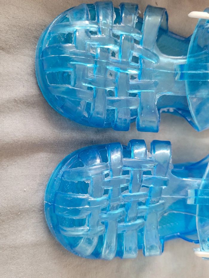 Chaussures de plage et piscine P22 - photo numéro 7