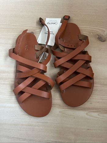 Sandale
