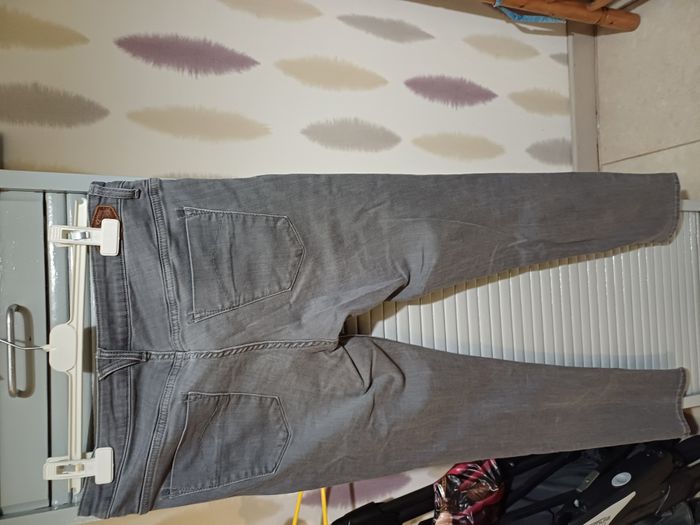 2 pantalons femmes taille 44 - photo numéro 4
