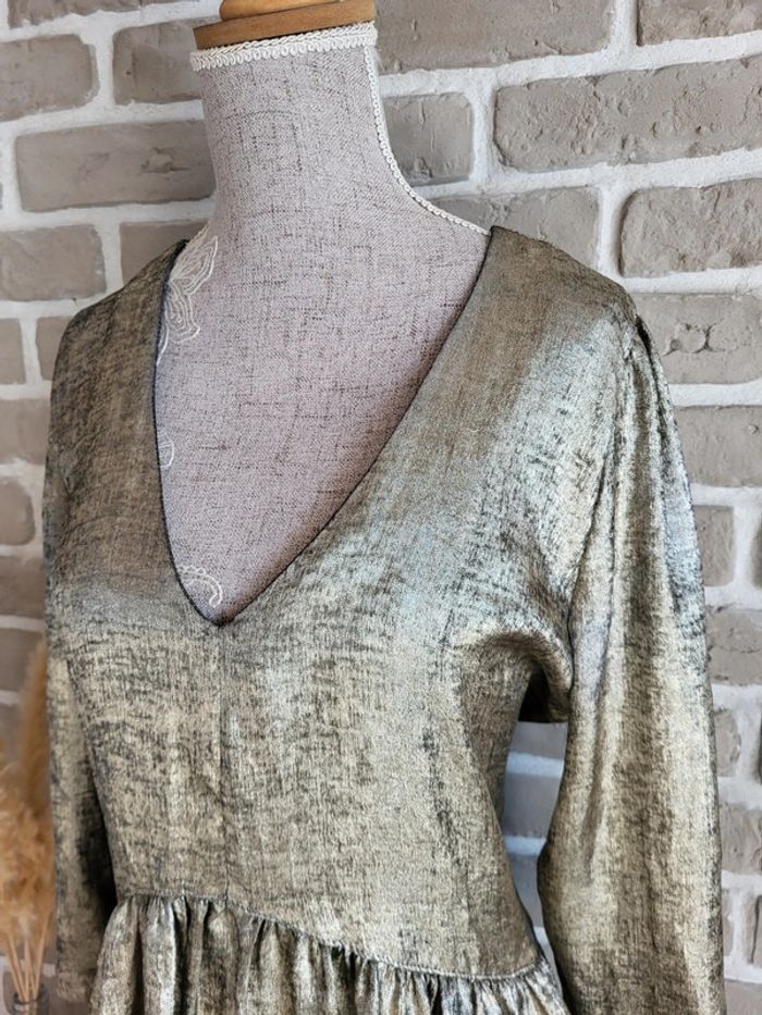 Robe fluide métallisée dorée - Vintage Love - Made in France - photo numéro 6