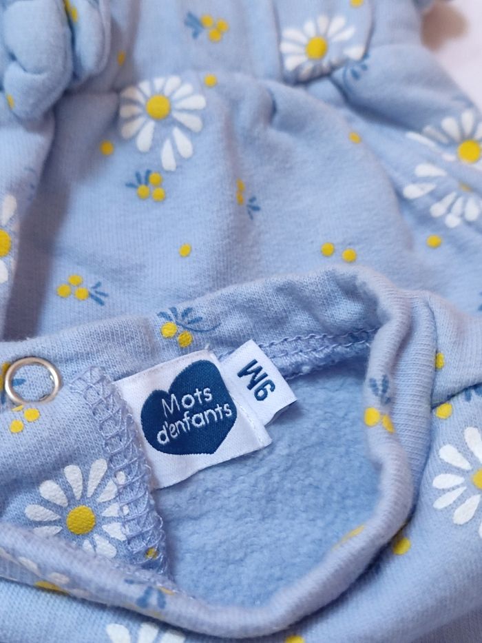 Ensemble pull + jogging - Molletonné - Motifs fleurs - 9 mois - Proche du neuf - Mots d'enfants - photo numéro 5