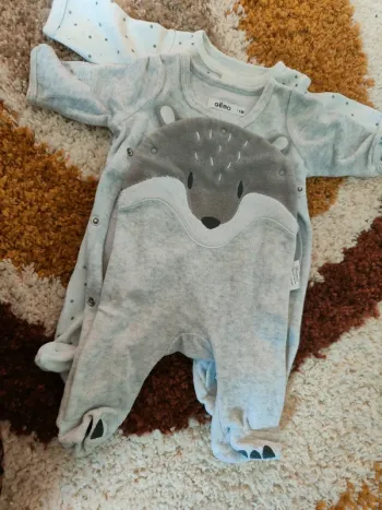 Lot 2 pyjamas velours