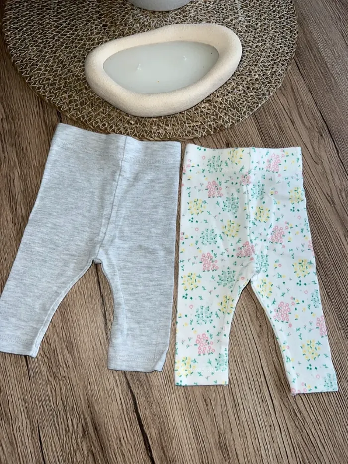 Lot de 2 leggings Kiabi 1 mois
