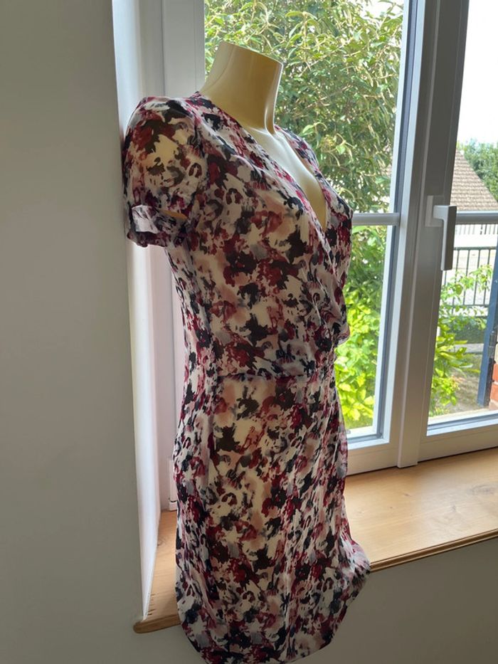 Robe IKKS taille 36 - photo numéro 4