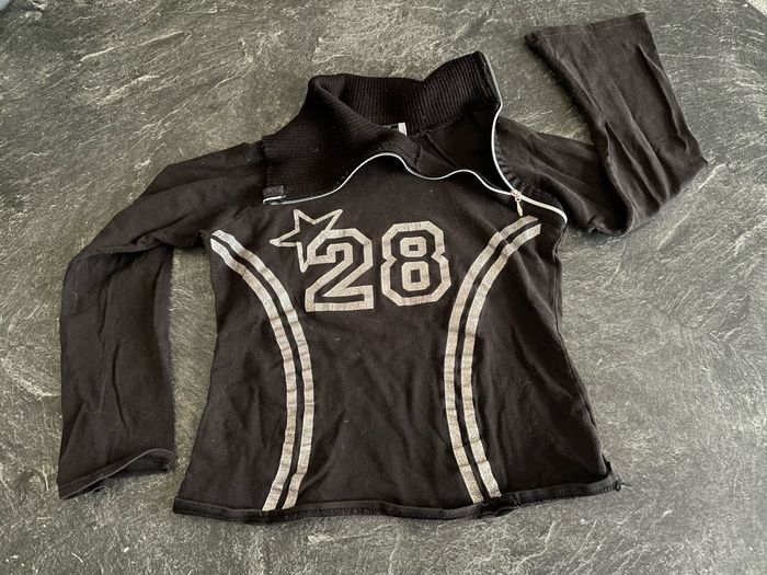 Sweat-shirt fille 6 ans - photo numéro 3