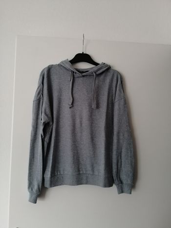 Pull fin à capuche bleu clair Kiabi taille S