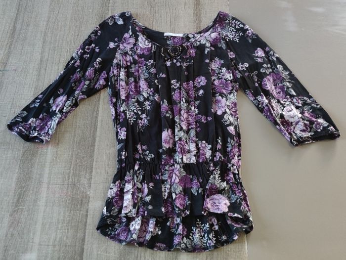 Blouse Armand Thiery fleurie noir violet taille 38 viscose très bon état - photo numéro 7