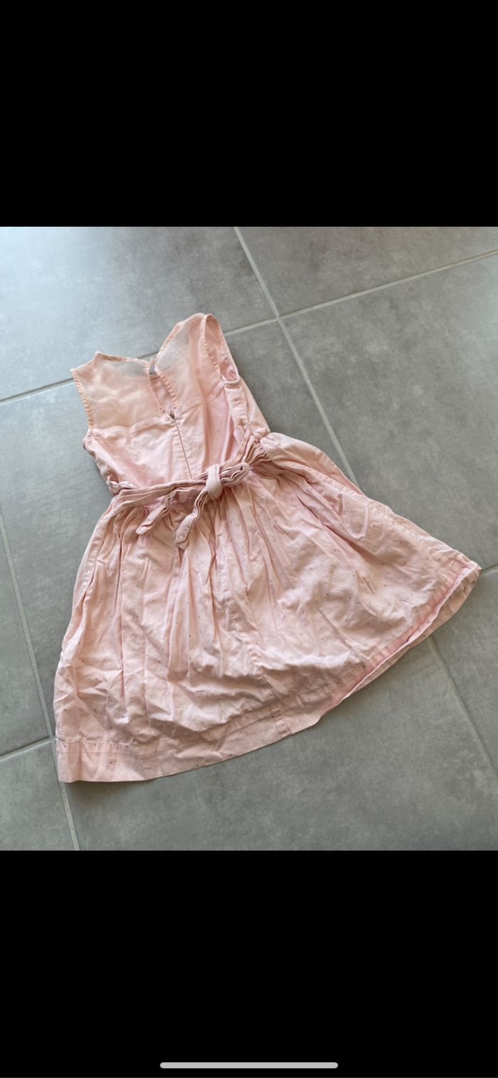 Robe Kiabi 5 ans - photo numéro 7