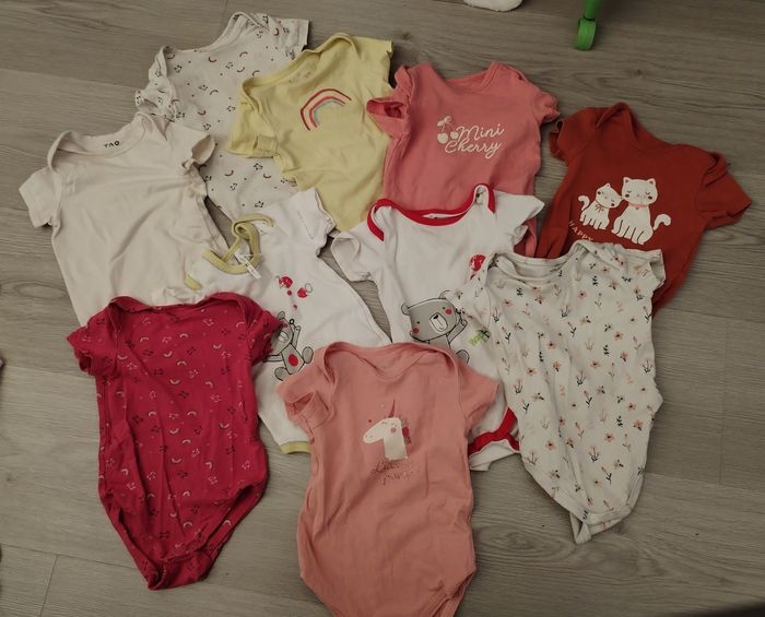 Lots bodys m.courtes filles