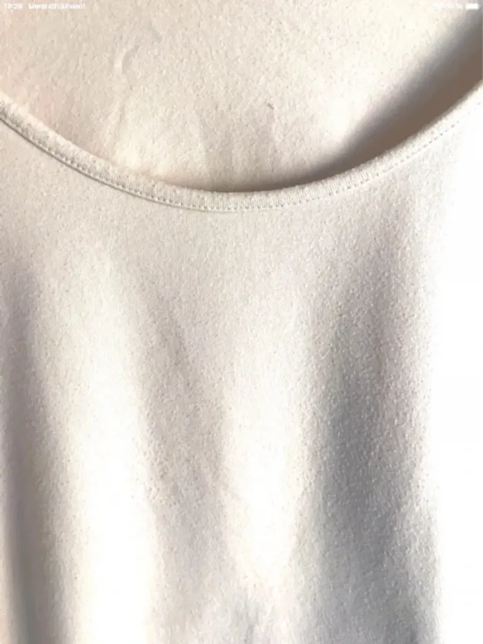 Haut manches 3/4 à froufrous sur les épaules H&M - photo numéro 3
