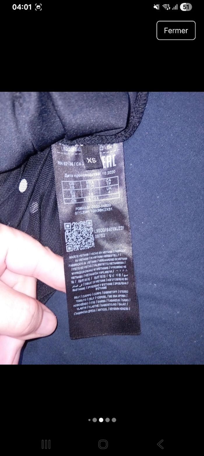 Robe guess taille xs - photo numéro 3