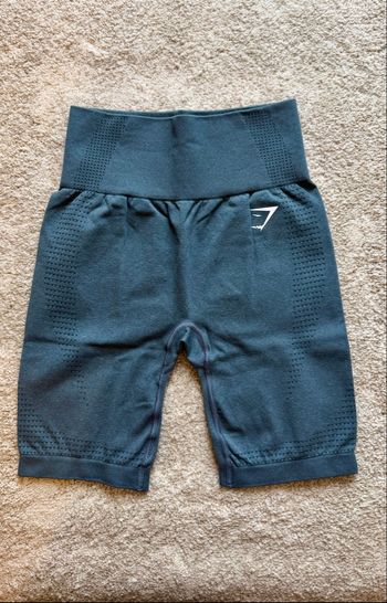 Gymshark Vital Seamless 7 Inch Shorts Gris Femme – Taille S Body Fit – Short Sport Fitness Musculation