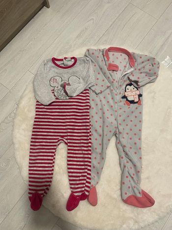 Lot de 2 pyjama hiver filles TBE