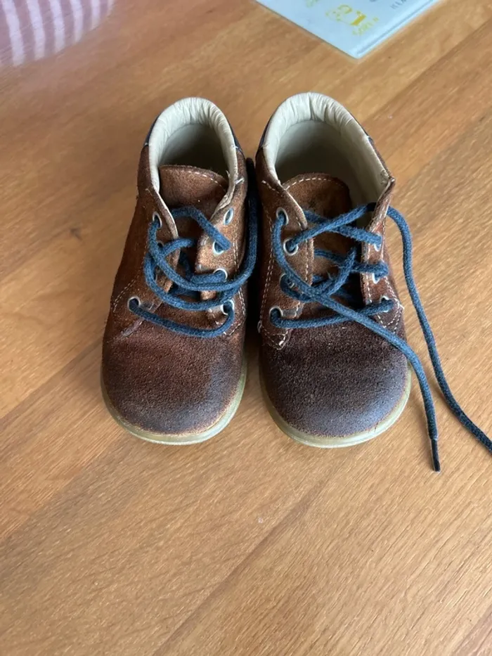 Chaussures en cuir 22 - photo numéro 2