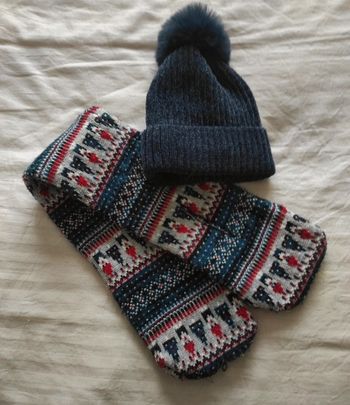 Écharpe et bonnet bébé