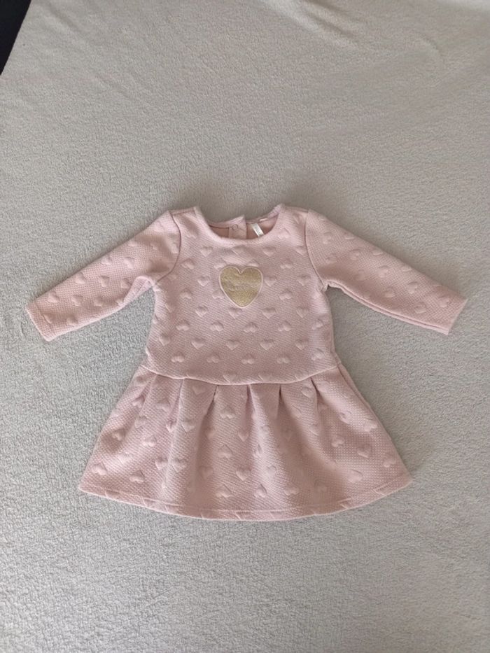 Robe rose pâle 9 mois