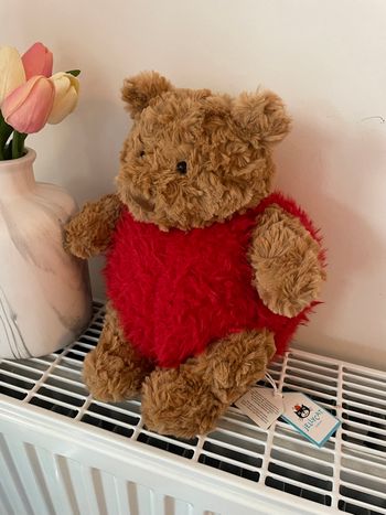 Peluche Jellycat Bartholomew Bear HeartRobe