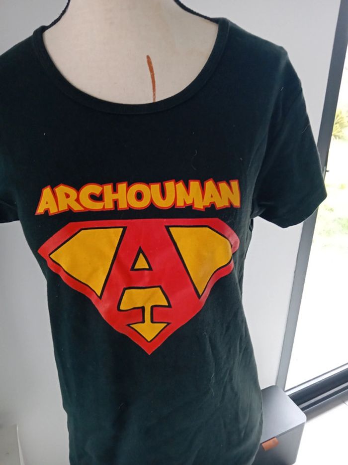 T-shirt taille 40 - photo numéro 2