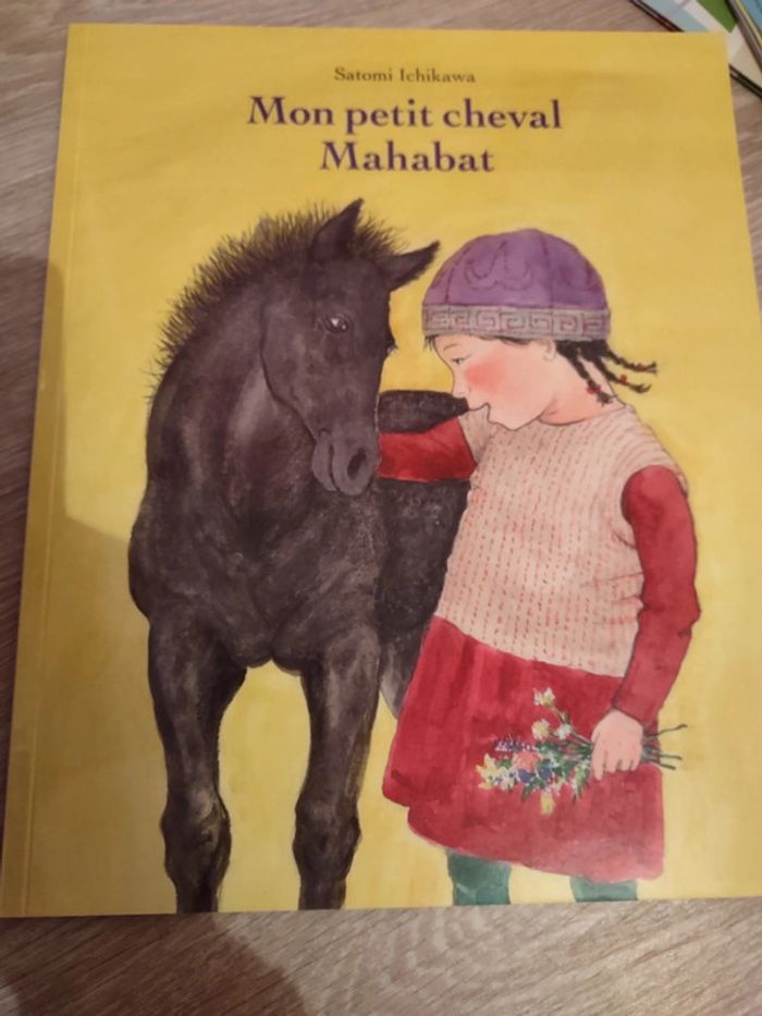Livre Mon petit cheval Mahabat neuf