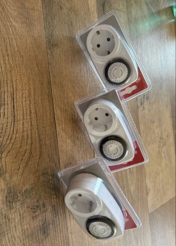 Programmateur journalier - photo numéro 4