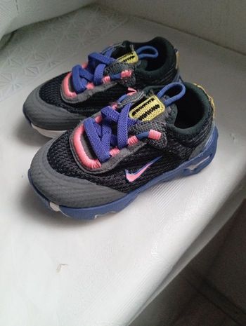 Basket Nike taille 21