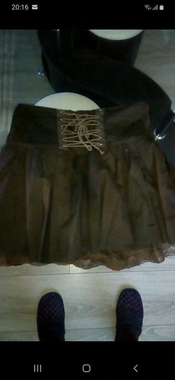 Jupe bas en dentelle