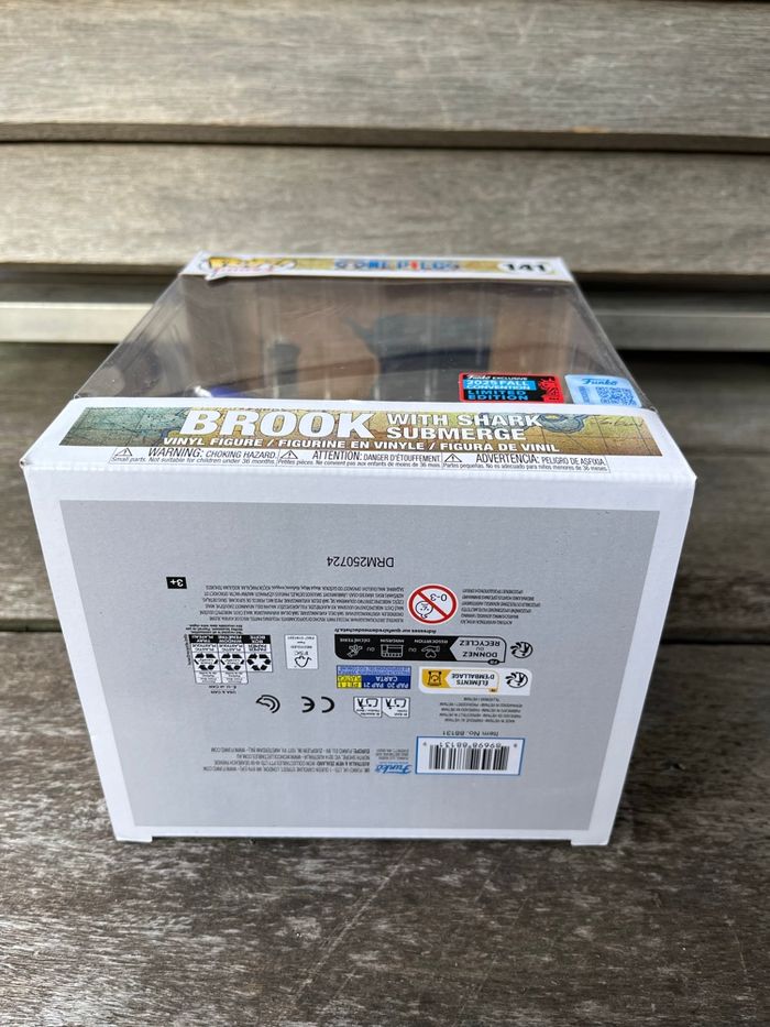 Funko Pop Rides Deluxe Brook with Shark Submerge NYCC # 141 - photo numéro 2