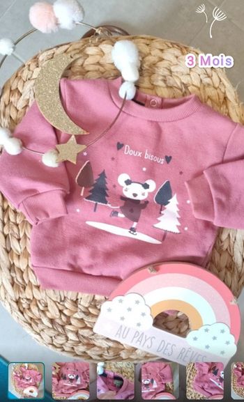 Pull rose motif noël  3 - 6 Mois 🎀